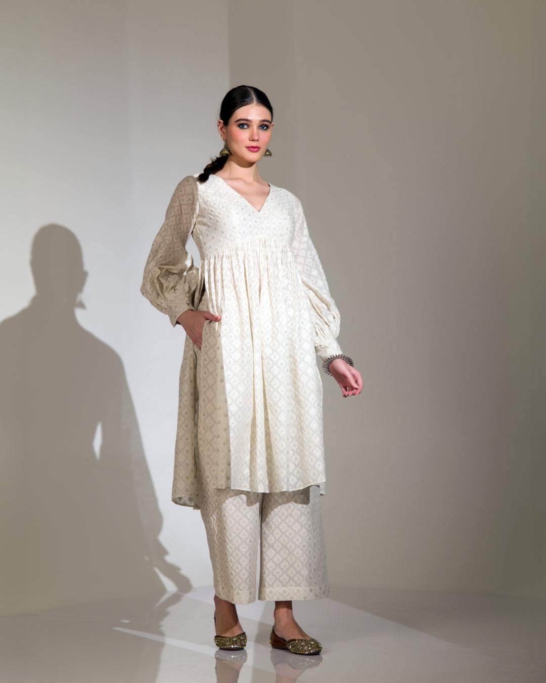 SOPHISTICATED HIGH VOLUME KURTA PLAZZOO SET