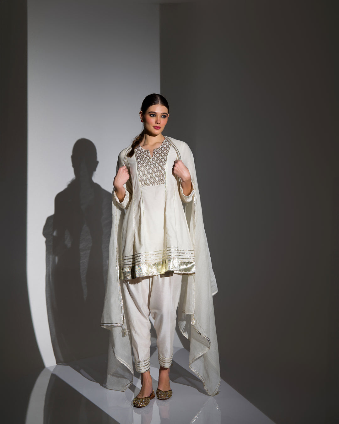 TRADITIONAL SHORT KALIDAR SET