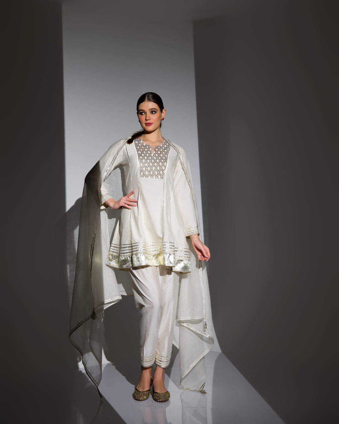 TRADITIONAL SHORT KALIDAR SET