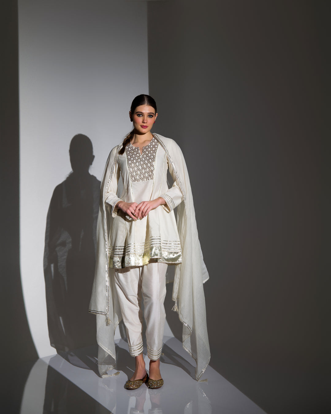 TRADITIONAL SHORT KALIDAR SET