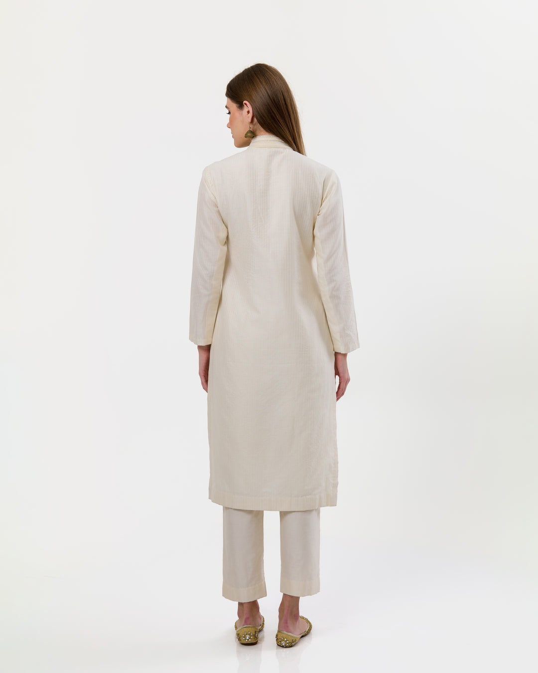 SNOW WHITE PEARL POLO PINTUCKS KURTA SET